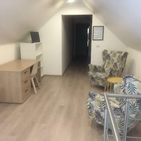 Holiday home De Karaneel *
